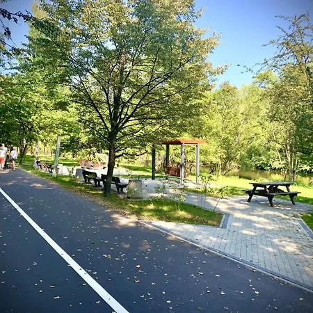 W Gorach 4 Seasons アパート *